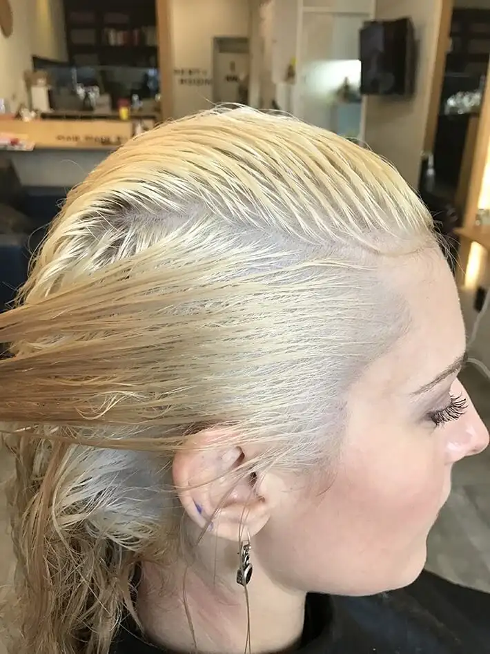How to Bleach Hair at Home - Hairstylist Tips for Dyeing Your Own Roots